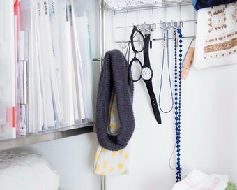 ハンカチはしまわない。自由な発想で使いやすいクローゼットに