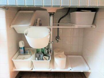 こんなところにつっぱり棒！収納スペースが倍増する活用テク