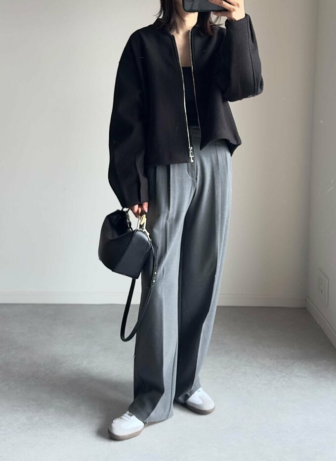 GU「タックワイドパンツ」×サンバコーデ1