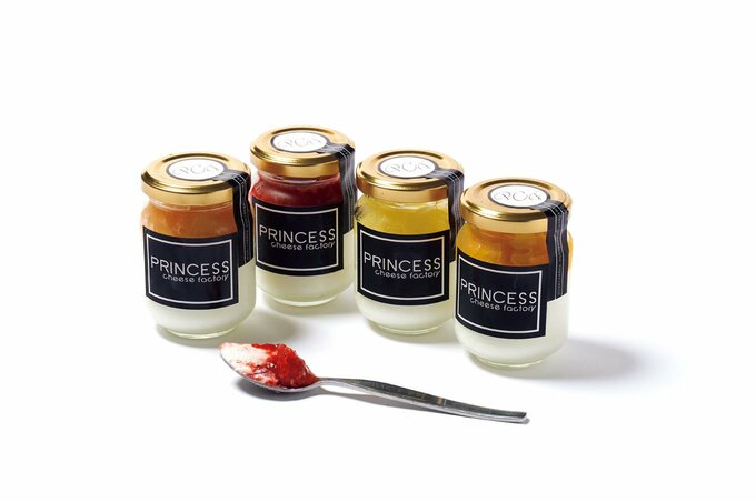 フルーツ生チーズケーキ