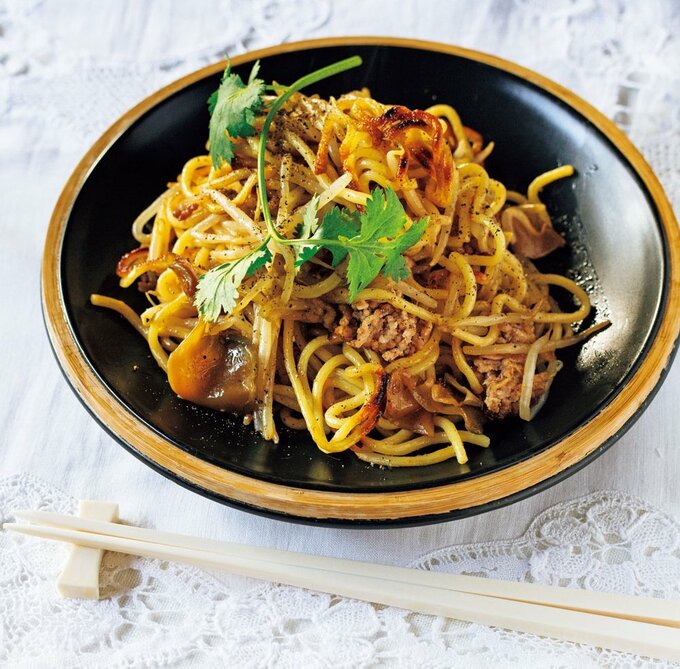 モヤシとひき肉の焼きそば