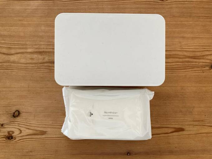 ポリプロピレンウェットシートケースとウェットティッシュー