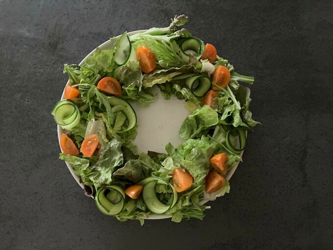 ミニトマトの盛りつけ