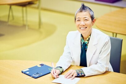 「更年期の変化」と向き合い、整理するノート術。心身のゆらぎと“うまくつき合う”ヒントも