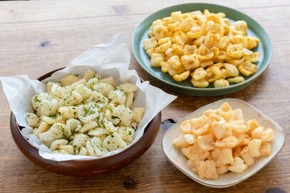 余ったおもちで！自家製「おかき」レシピ。のり塩やきなこ味で楽しむ