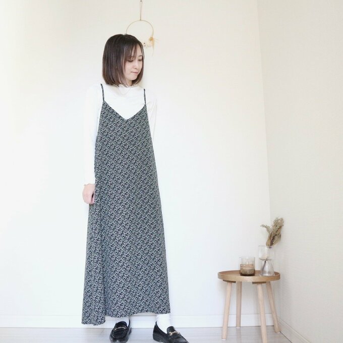 定番になりつつあるキャミワンピ