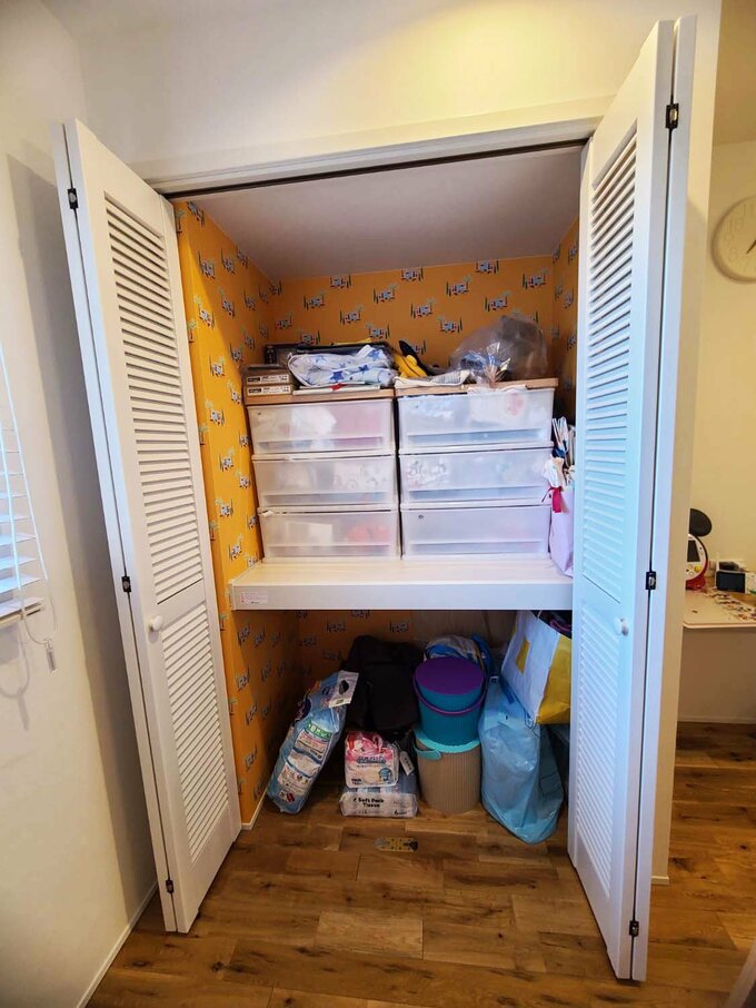 ダイニング横のクローゼットの中