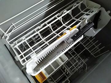 洗ったあとの包丁置き場問題。100円グッズで解決します