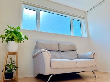 西側の窓が大問題。明るいわが家を目指すも、夏の西日＆冬の冷気に後悔