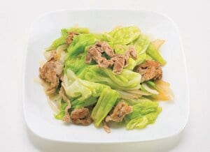 強火で箸で混ぜながら炒める