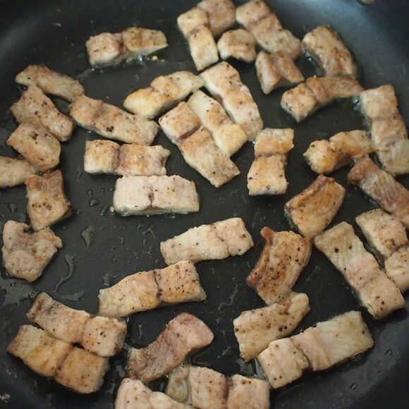 両面がこんがり焼けたらいったん取り出す