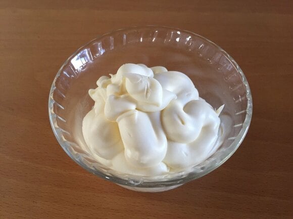バターが売り切れ!だったら生クリームからつくってみる?