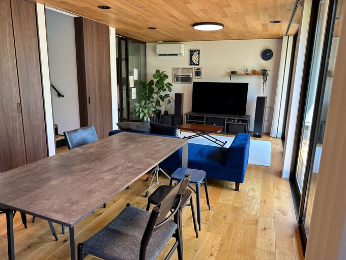 ダイニングとリビング