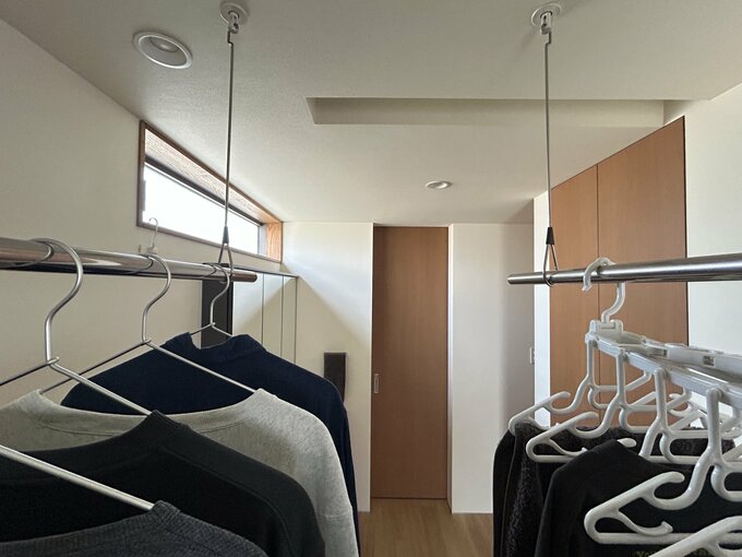 扉を閉めて除湿の効率をアップ