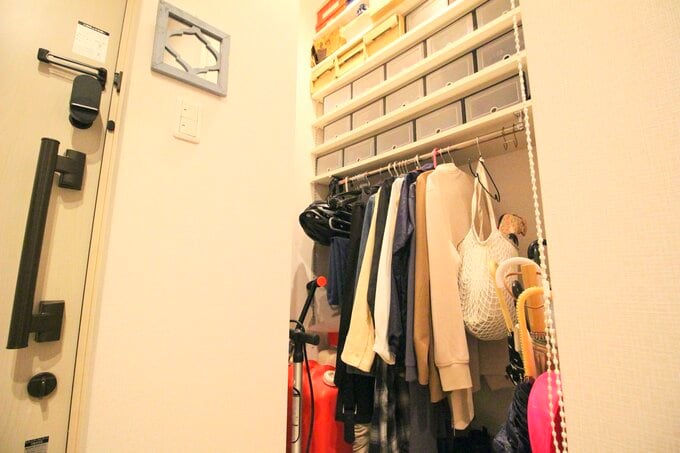 狭いシューズクローク