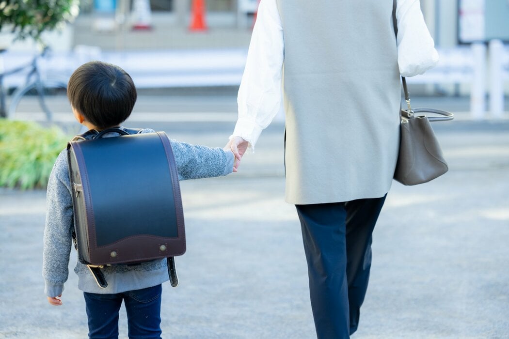 「思ってたのと違った…」学童保育に戸惑った共働き家庭のリアル。保育園との違いと、仕事・子育ての両立の工夫