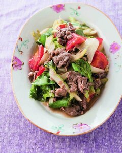 牛肉とトマトの塩ダレ炒め