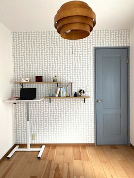 50代、居心地のいい小さな仕事スペース。ものは少なく集中力もアップ