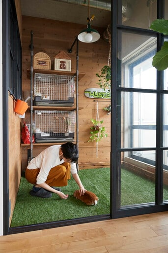 ウサギ専用のインナーバルコニー