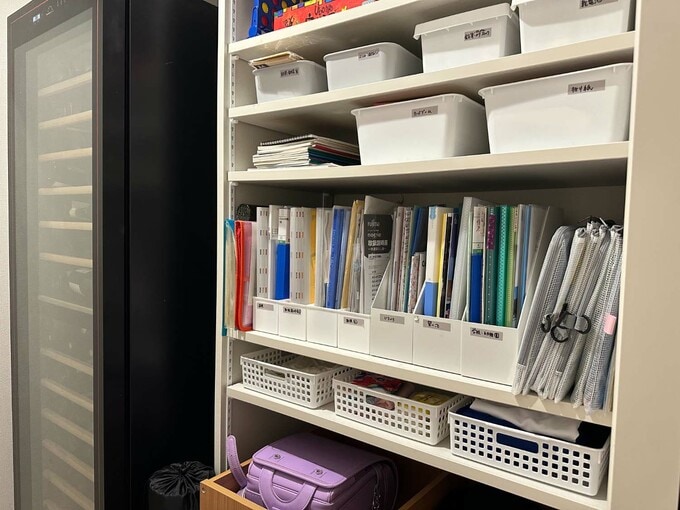 リビング収納の中の様子