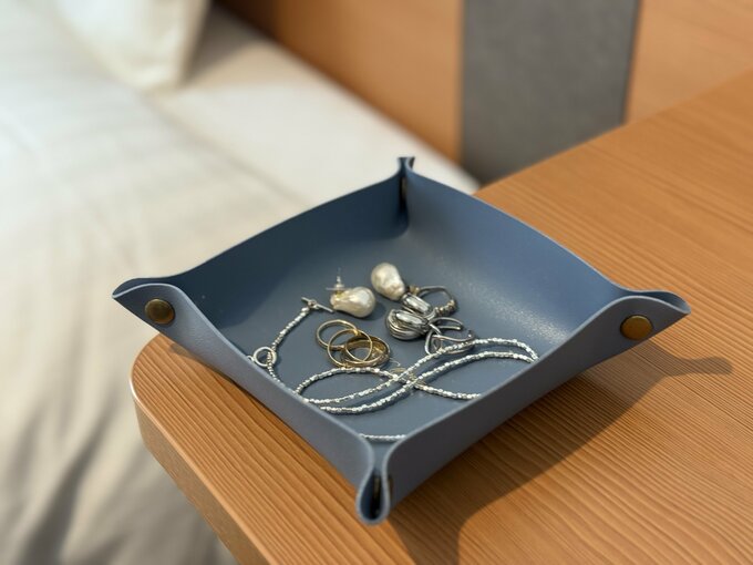 アクセサリートトレイ