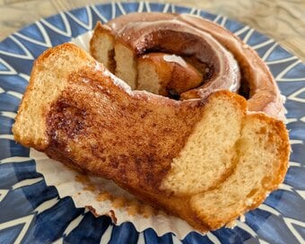 割安なのに専門店レベル！スーパー研究家が「ロピア」で必ず買う、絶品パンの魅力を徹底解剖