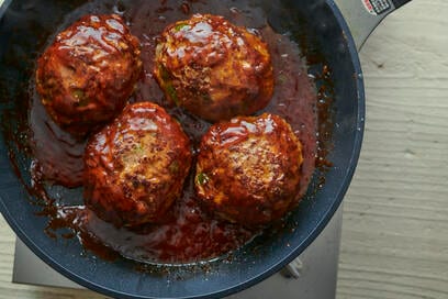 志麻さんの「ハンバーグ」が間違いなくおいしくなるコツ。ひき肉の練り具合も重要