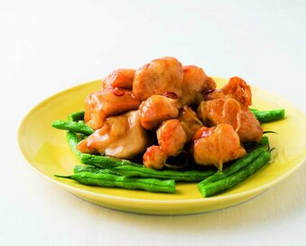 ＜すっぱレモンチキン＞ビタミンCとクエン酸が疲労回復に効果的！