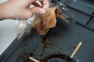 洗剤の湿布は手が汚れない点が◎