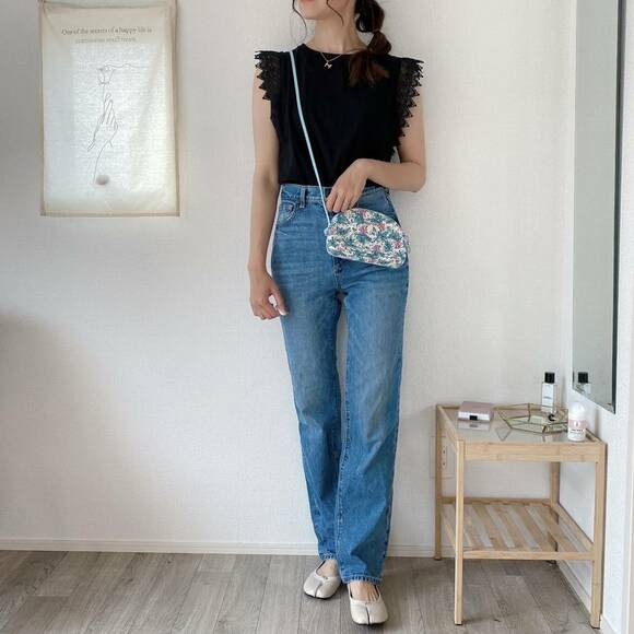 ハイウエストなジーンズに合わせたコーデ