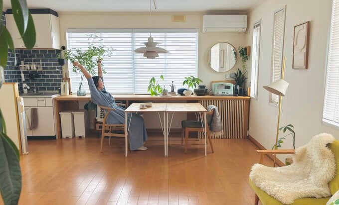 のびをするとろろさん