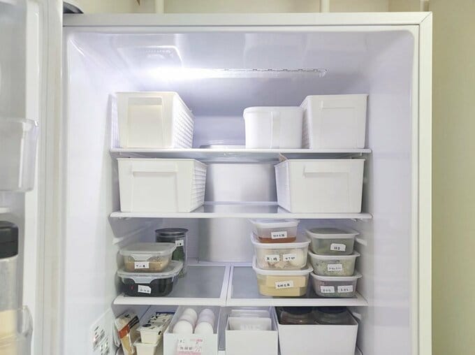 冷蔵庫収納