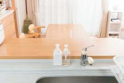 年間貯金150万円！「ものを減らして貯める」を地でいく夫婦の気持ちいい暮らし方