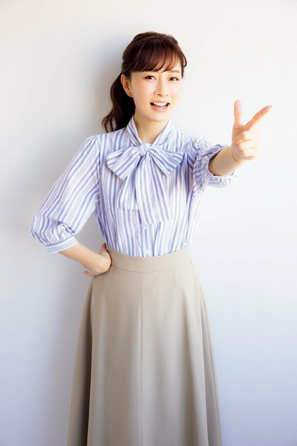 親指人差し指をあげる