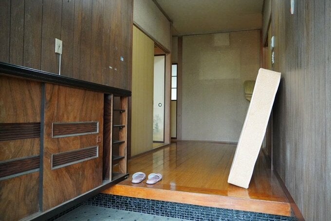 収納が少ないリフォーム前の玄関