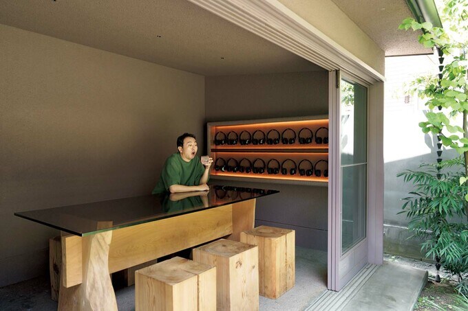 庭を眺めながらお酒が飲める