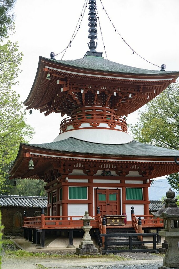 和歌山県指定文化財の多宝塔。