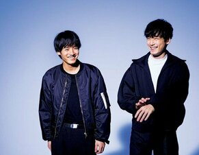 坂口健太郎 赤楚衛二 パーカー Lサイズ 画像25/26) ＜赤楚衛二＆坂口健太郎「ヒル」インタビュー＞デビュー