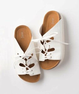 Juze(ジュゼ)のレースアップスポサン