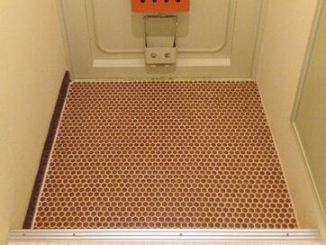 玄関土間にモザイクタイルを貼るメリット＆デメリット