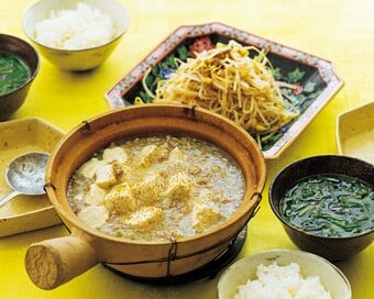 ダイエット中に食べたい塩麻婆豆腐の献立。節約食材で時短もかなう