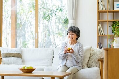 50代、あえて小さな家へ住み替えてわかったこと。思いがけないメリットとは