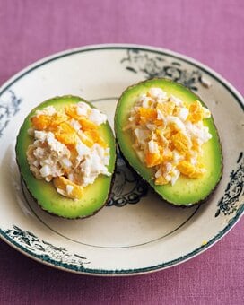 アボカドを使った糖質オフの副菜2品。便秘・老化予防にも