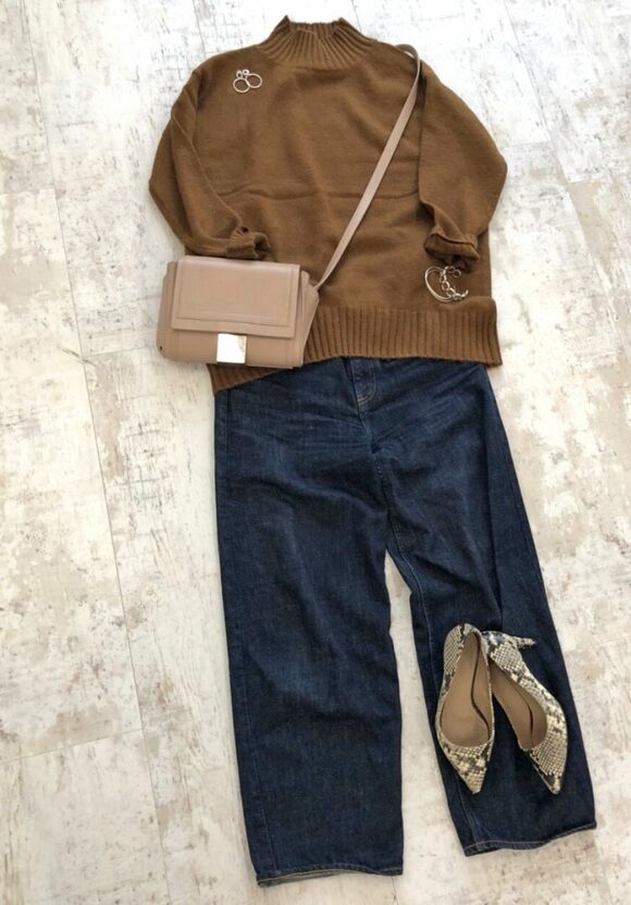 ワイドシルエットのデニム