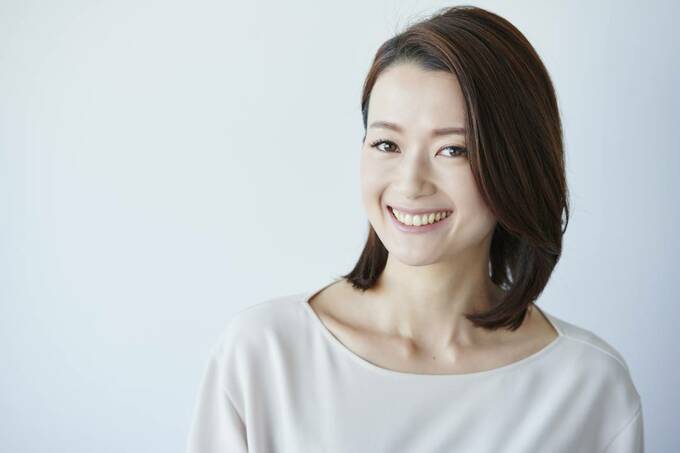 笑顔の女性