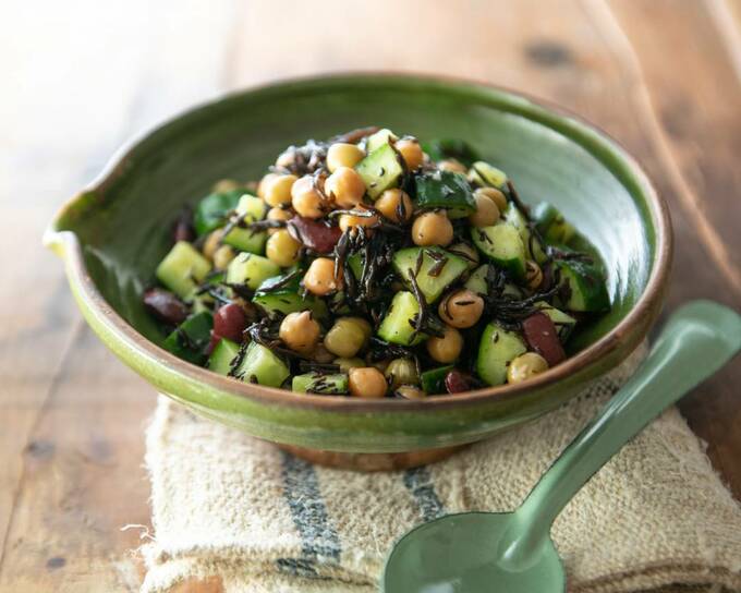 芽ヒジキとミックスビーンズのサラダ