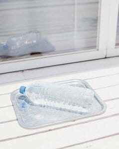 最初に出る水はペットボトルに入れる