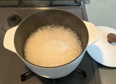 38平米の狭小マンションに「炊飯器」は不要。4つの鍋でじゅうぶん回せる