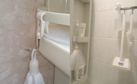 「浮かせる収納」で狭い浴室・洗面所が激変！シニア3人暮らし愛用、100均＆山崎実業アイテム5選