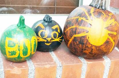 カボチャにペイントするだけでOK！本場アメリカのハロウィーン